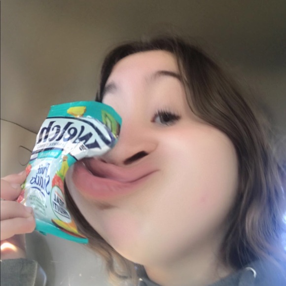 Meet your Posher, Dericka - Picture 1 of 1